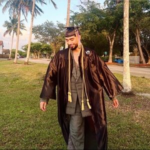 Meet your Posher, Fernando